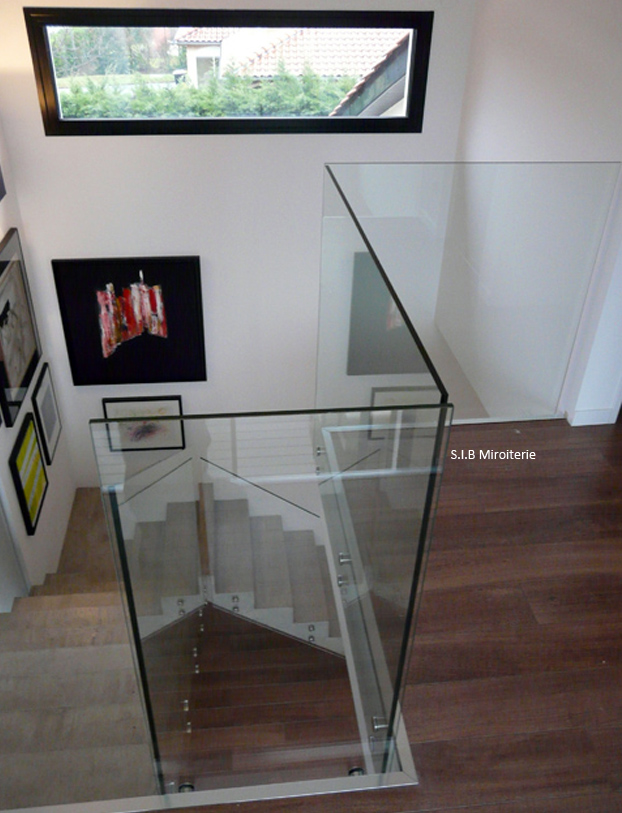 Garde-corps verre sur pièces inox 04