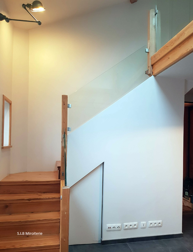 Garde-corps verre sur pinces 08