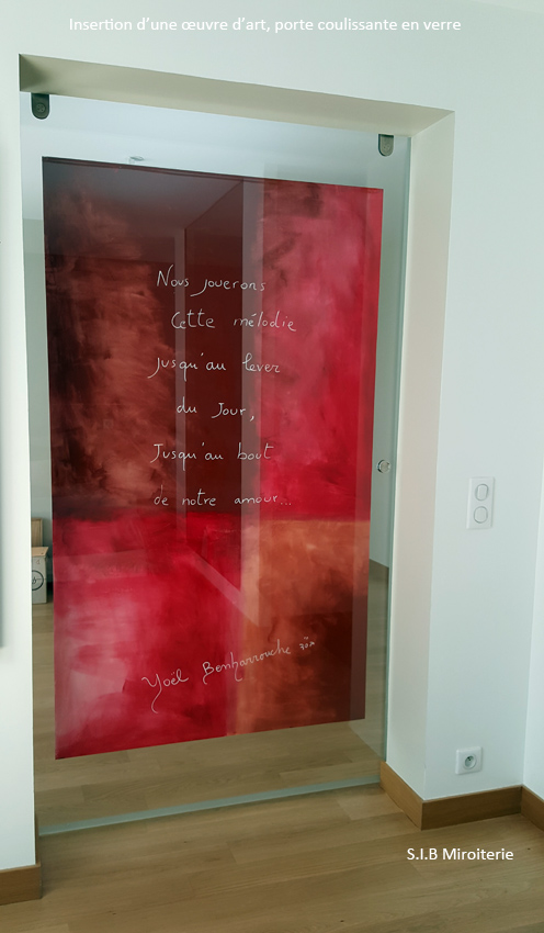 Porte en verre isertion du oeuvre d&rsquo;art